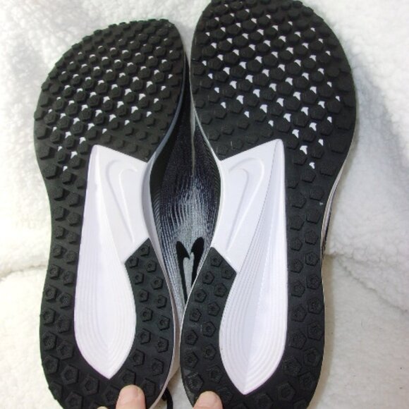 S-138 MENS NIKE AIR ZOOM ELITE 9 RUNNING SHOE - Picture 14 of 15